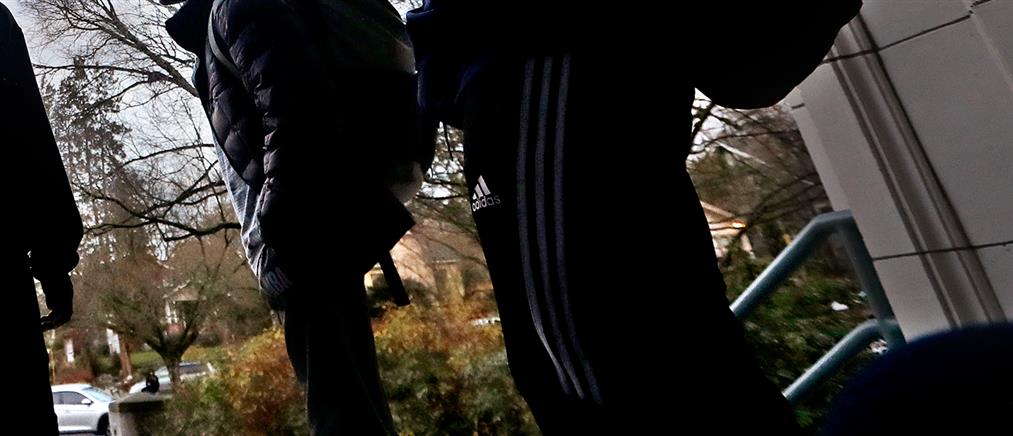 Αχαρνές: Της άρπαξαν την τσάντα και την πέταξαν στο δρόμο - Συνελήφθησαν τρεις 15χρονοι