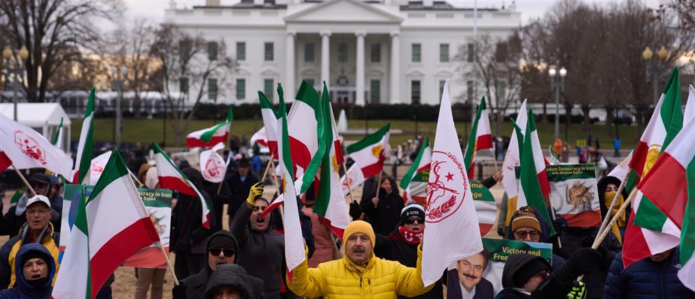 Ιράν: Η Τεχεράνη προειδοποίησε τις ΗΠΑ ότι θα απαντήσει σε τυχόν επίθεση