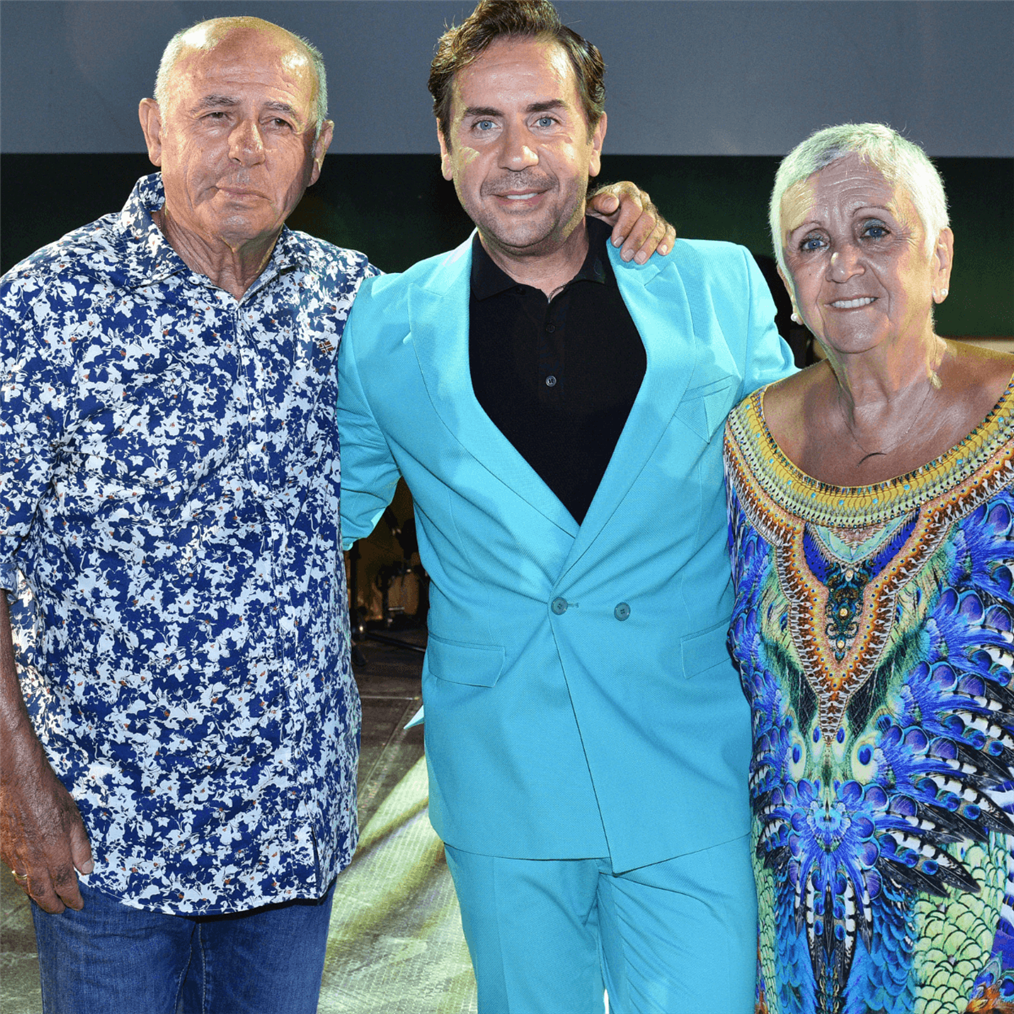 Μανώλης Μαζωνάκης