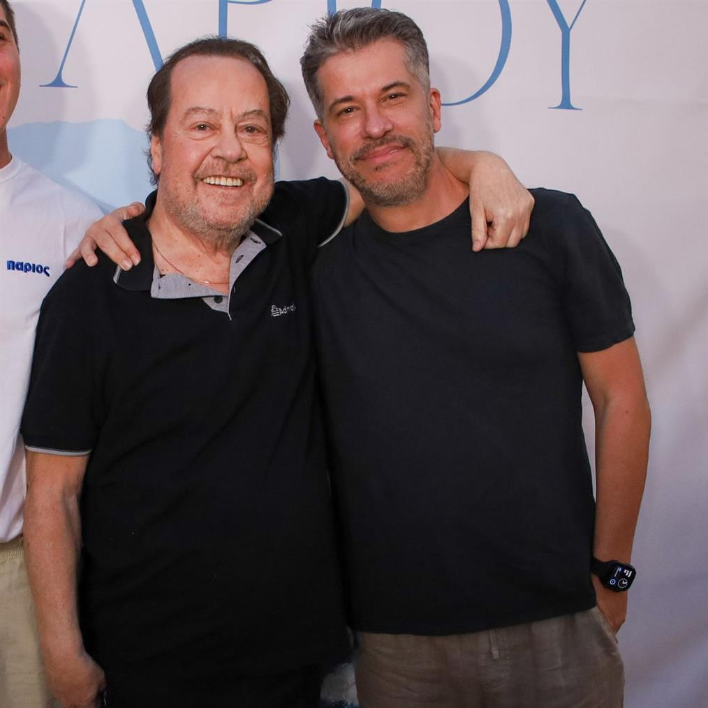 Γιάννης Πάριος