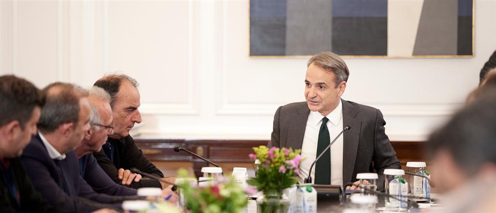 Μητσοτάκης σε αγρότες: Δεν έχω την απαίτηση να συμφωνήσουμε σε όλα, αλλά πιστεύω σε μία ουσιαστική συζήτηση