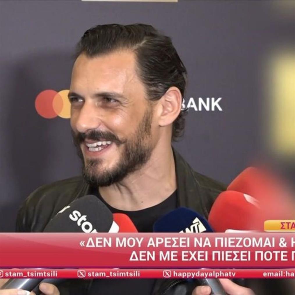 Σταύρος Σβήγκος: Η on camera αντίδραση σε ερώτηση για την Γιολάντα Καλογεροπούλου - "Θα έρθεις στον γάμο; Πόσα θα βάλεις στην τράπεζα;"