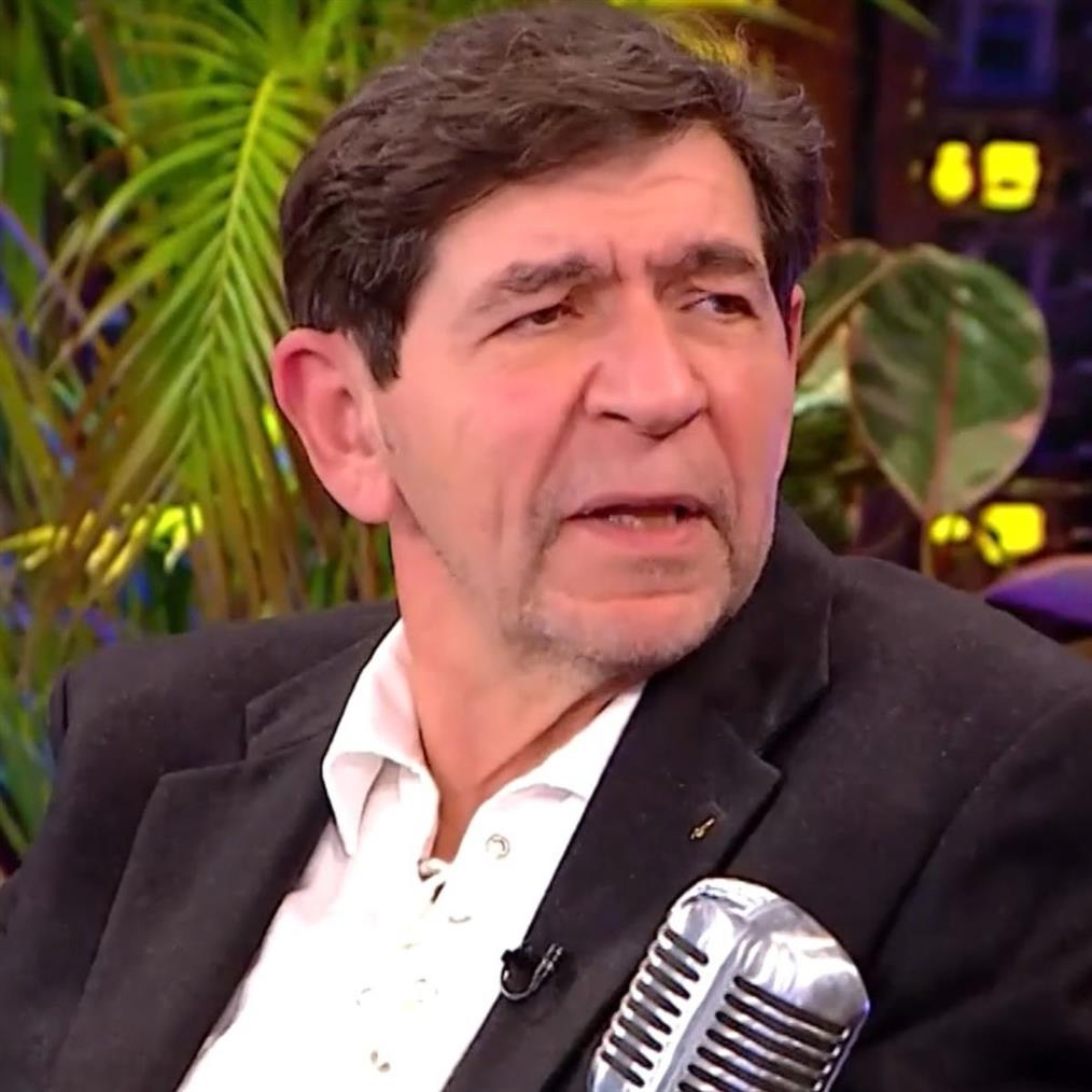 Γεράσιμος Σκιαδαρέσης: Η αντίδρασή του όταν ρωτήθηκε για τις κόρες του - "Μη μου το ρωτάς αυτό το πράγμα"