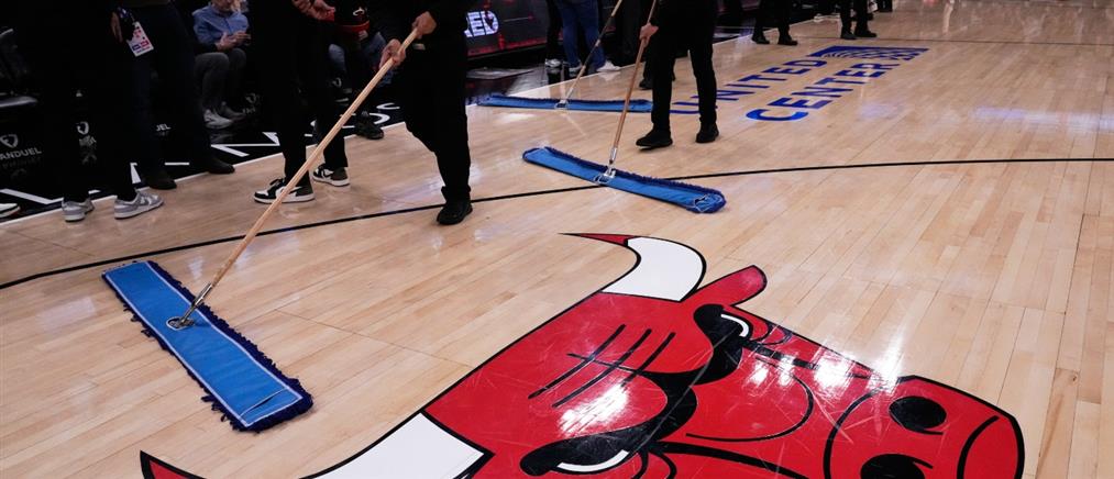 ΝΒΑ: Αναβλήθηκε λόγω υγρασίας ο αγώνας Σικάγο Μπουλς- Μαϊάμι Χιτ