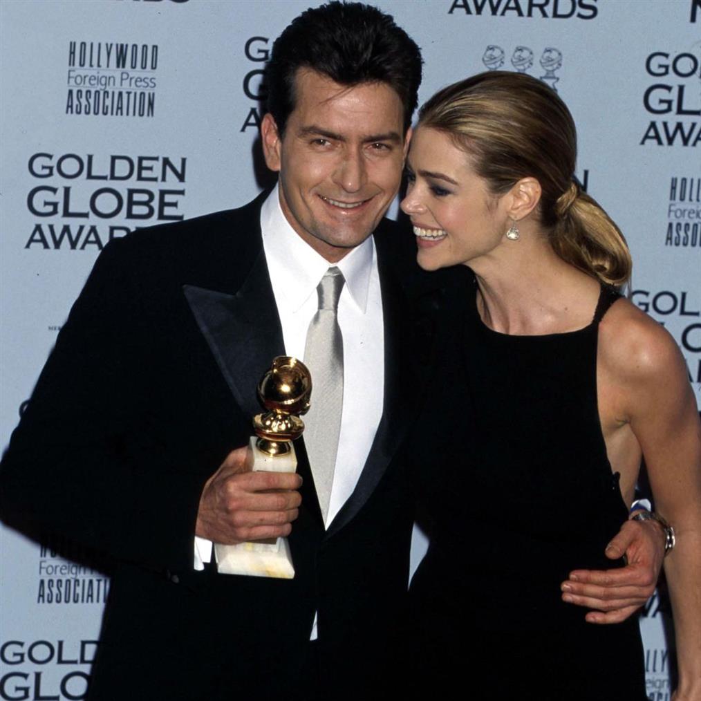 Ντενίζ Ρίτσαρντς: Ο λόγος που αναγκάστηκε να πει στις κόρες τους ότι ο Τσάρλι Σιν έχει HIV