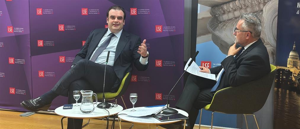 Πιερρακάκης από Βρετανία: Η Ελλάδα είναι παράδειγμα δημοσιονομικής πειθαρχίας και μεταρρυθμίσεων