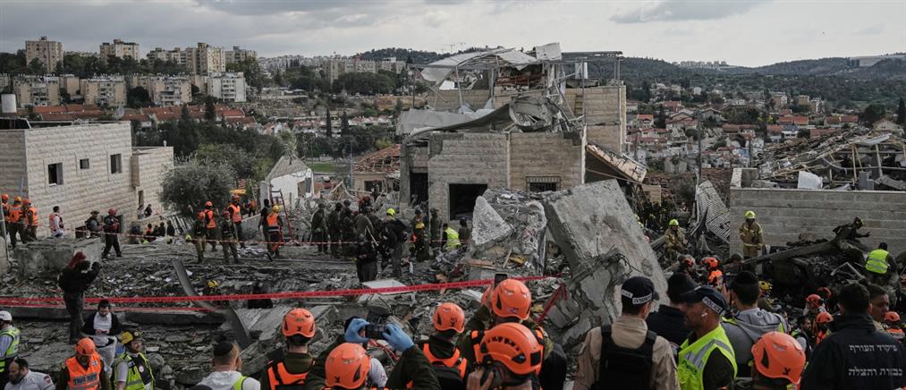 Ισραήλ: Συντονισμένα πλήγματα από Ιράν και Χεζμπολάχ