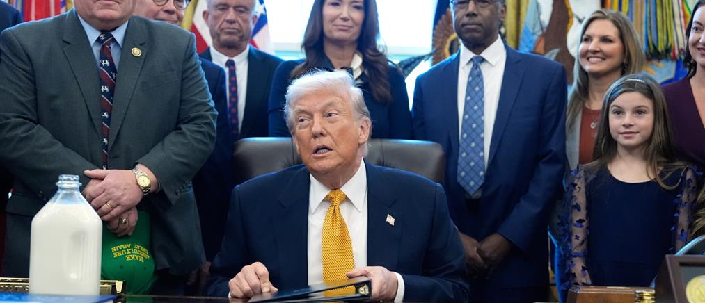 Τραμπ: Με ενημέρωσαν ότι σταματούν οι δολοφονίες διαδηλωτών στο Ιράν