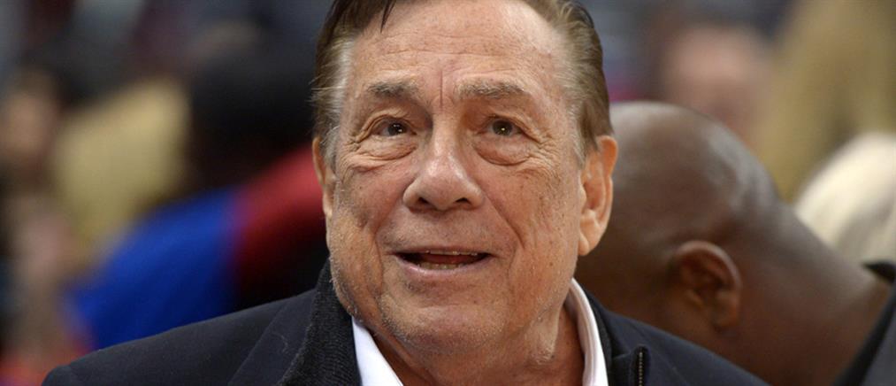 Δια βίου αποκλεισμός στο Ντόναλντ Στέρλινγκ