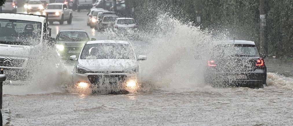 Κακοκαιρία: Σε κατάσταση έκτακτης ανάγκης ο Δήμος Βάρης-Βούλας-Βουλιαγμένης
