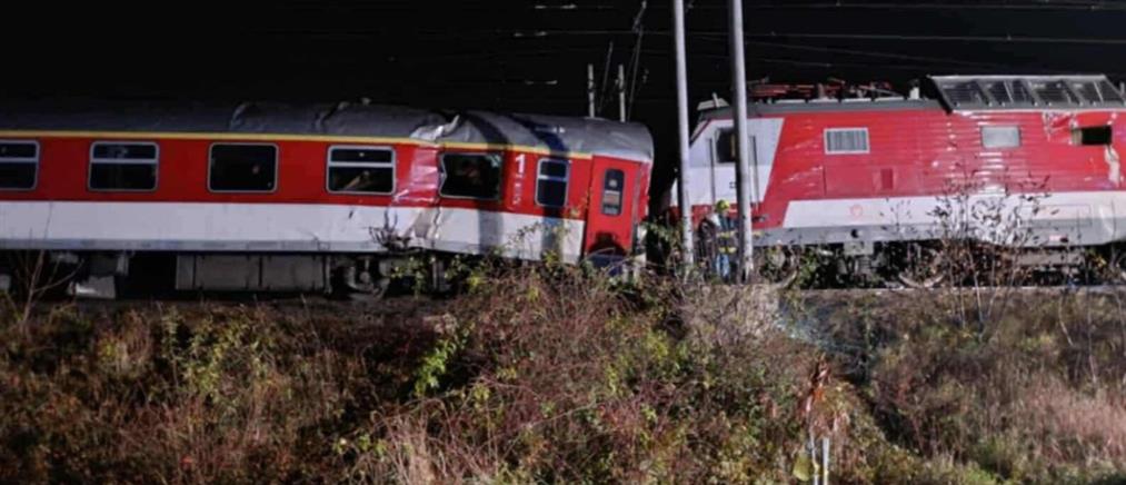 Σλοβακία - Σύγκρουση τρένων: 11 άτομα στο νοσοκομείο - Οι τελευταίες εξελίξεις