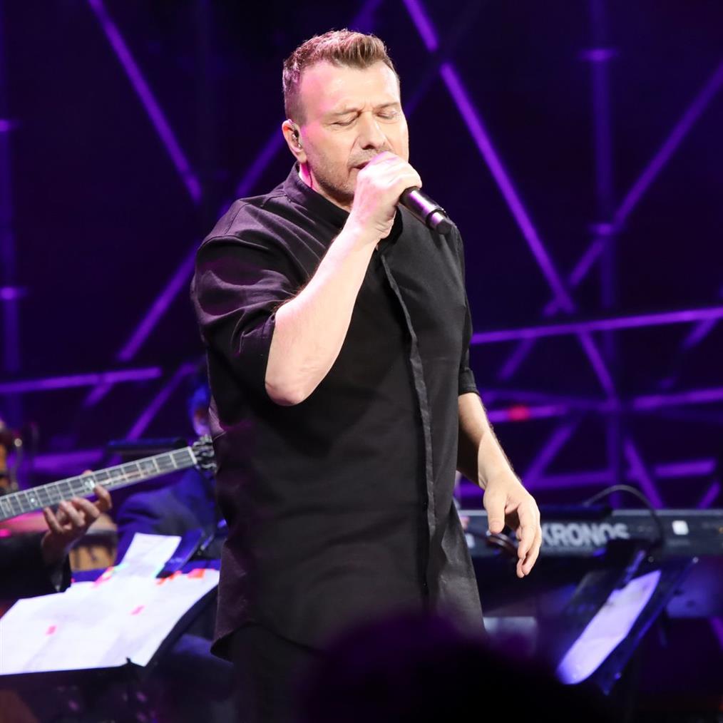 Γιάννης Πλούταρχος: Ένοχη η εμμονική του θαυμάστρια - Η κατάθεση της συζύγου του στο δικαστήριο