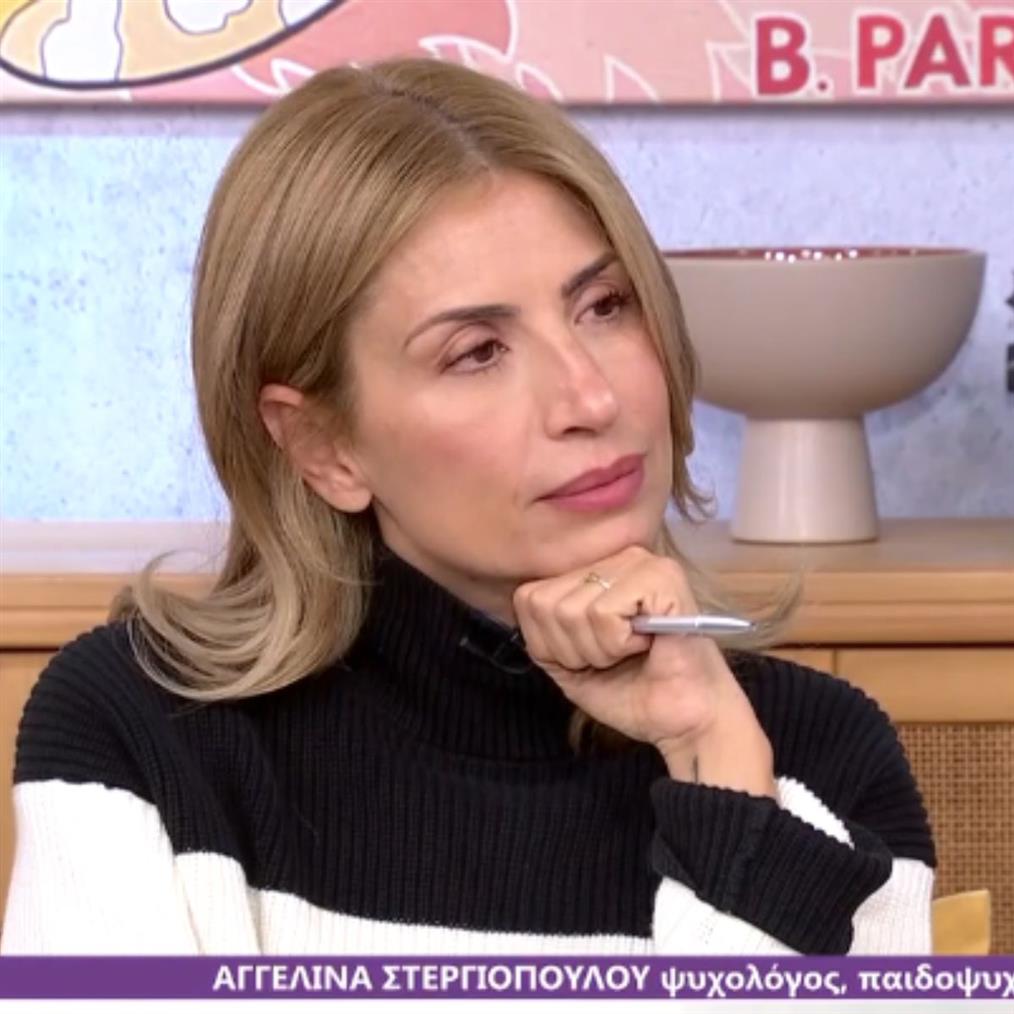 Μαρία Ηλιάκη: "Εκείνη τη στιγμή πήγα να βάλω τα κλάματα από τις τύψεις" - Η on air αποκάλυψη για την κόρη της