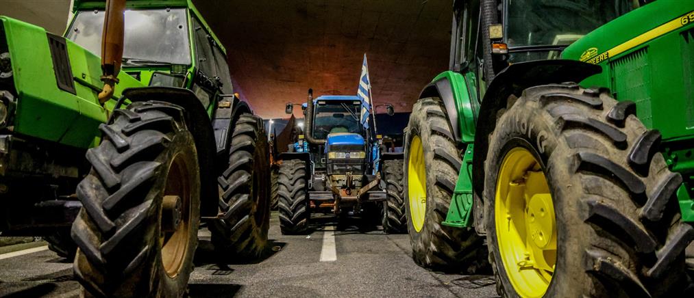 Θεσσαλονίκη: Συνεχίζονται οι πολύωροι αποκλεισμοί στα τελωνεία - Σήμερα αποφασίζεται η πορεία των κινητοποιήσεων