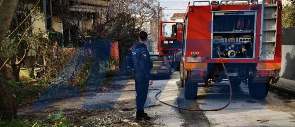 Φωτιά σε σπίτι στην Πάτρα – Εντοπίστηκε άνδρας χωρίς τις αισθήσεις του (εικόνες)