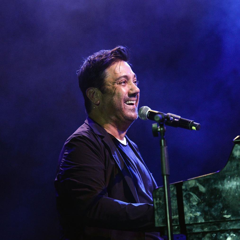 Γιώργος Θεοφάνους: Εταιρεία παραγωγής του έστειλε εξώδικο για τη ματαίωση της συναυλίας του στο Ναύπλιο