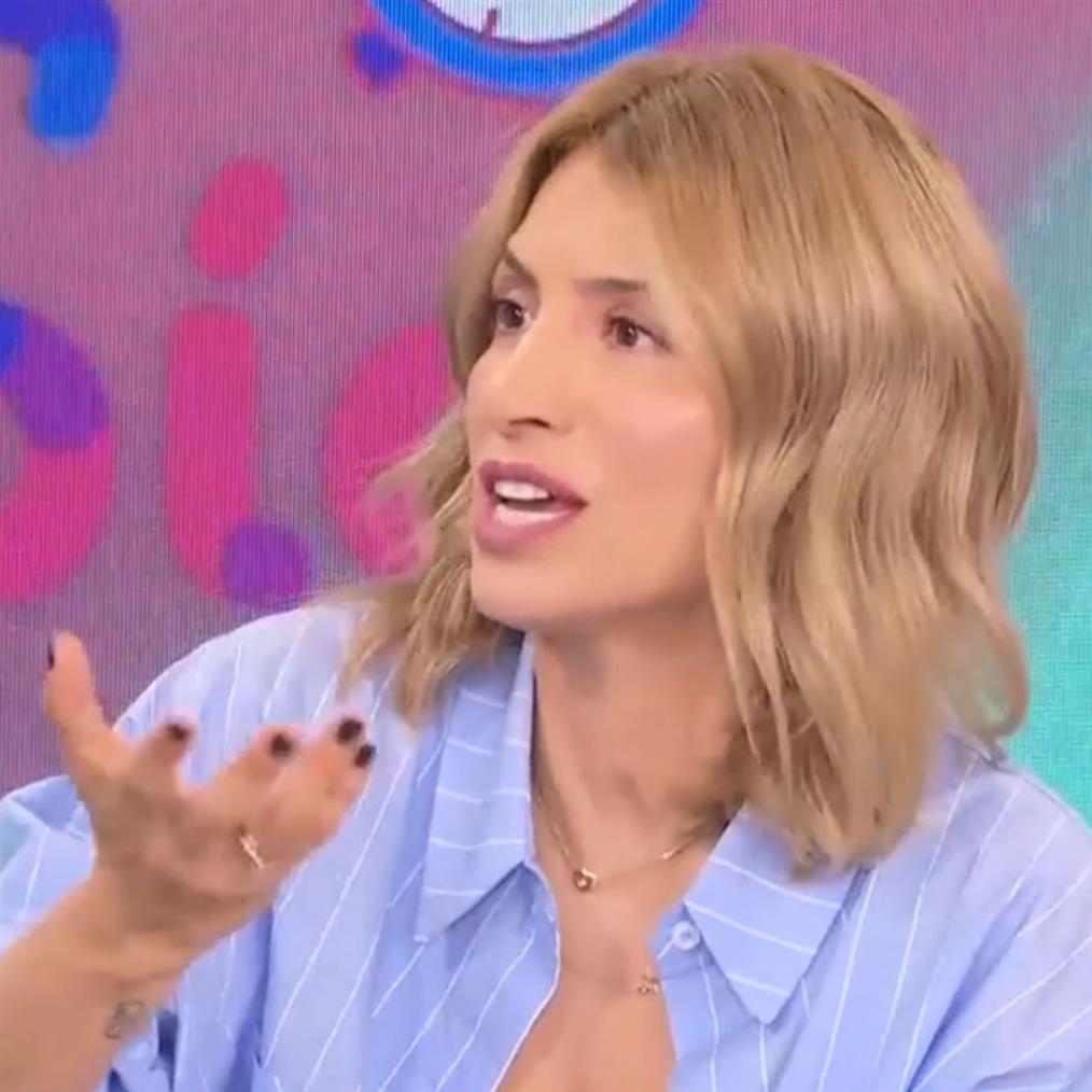 Μαρία Ηλιάκη: "Και εγώ στα 44 γέννησα, δεν ένιωσα καμία ντροπή"