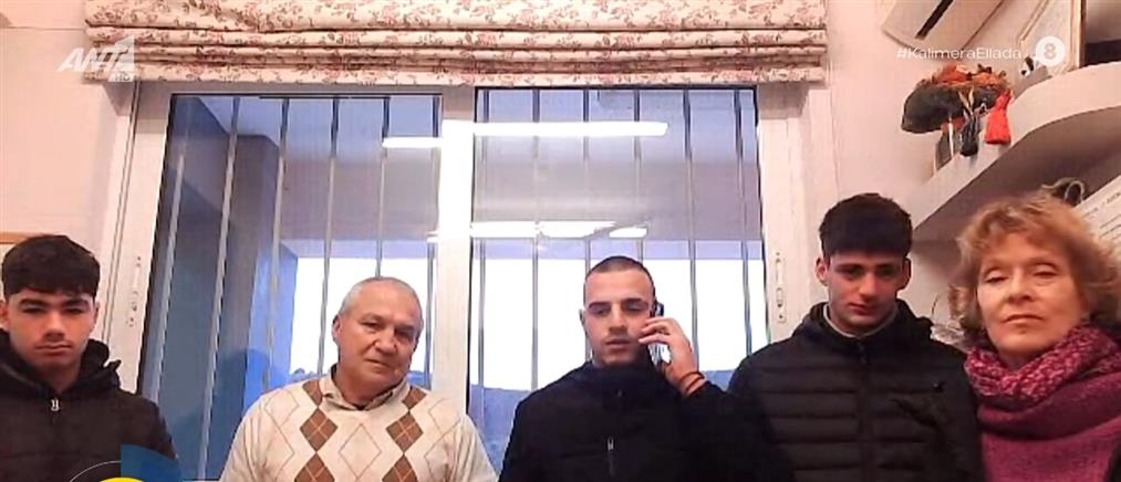 Νέα Μάκρη: 5 μαθητές μπήκαν σε φλεγόμενο κτίριο για να σώσουν ζευγάρι ηλικιωμένων