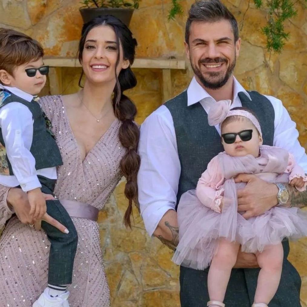 Άκης Πετρετζίκης: Η σπάνια συνέντευξη & η αναφορά στη σύζυγο και τα παιδιά του - "Η αγάπη για τη γυναίκα μου είναι ένα συναίσθημα που εξελίσσεται"