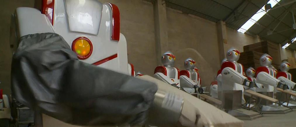 Γεγονός το ρομπότ που φτιάχνει noodles