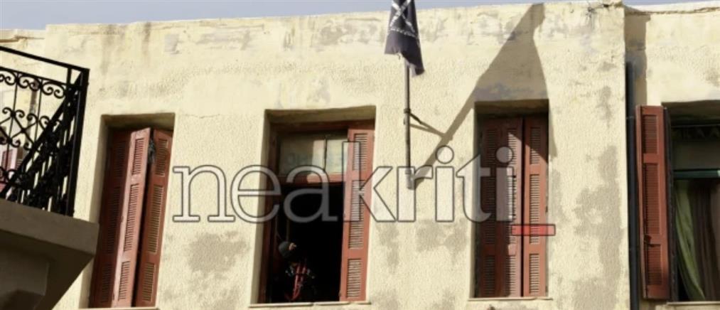 Ηράκλειο: Επιχείρηση εκκένωσης της κατάληψης του Ευαγγελισμού