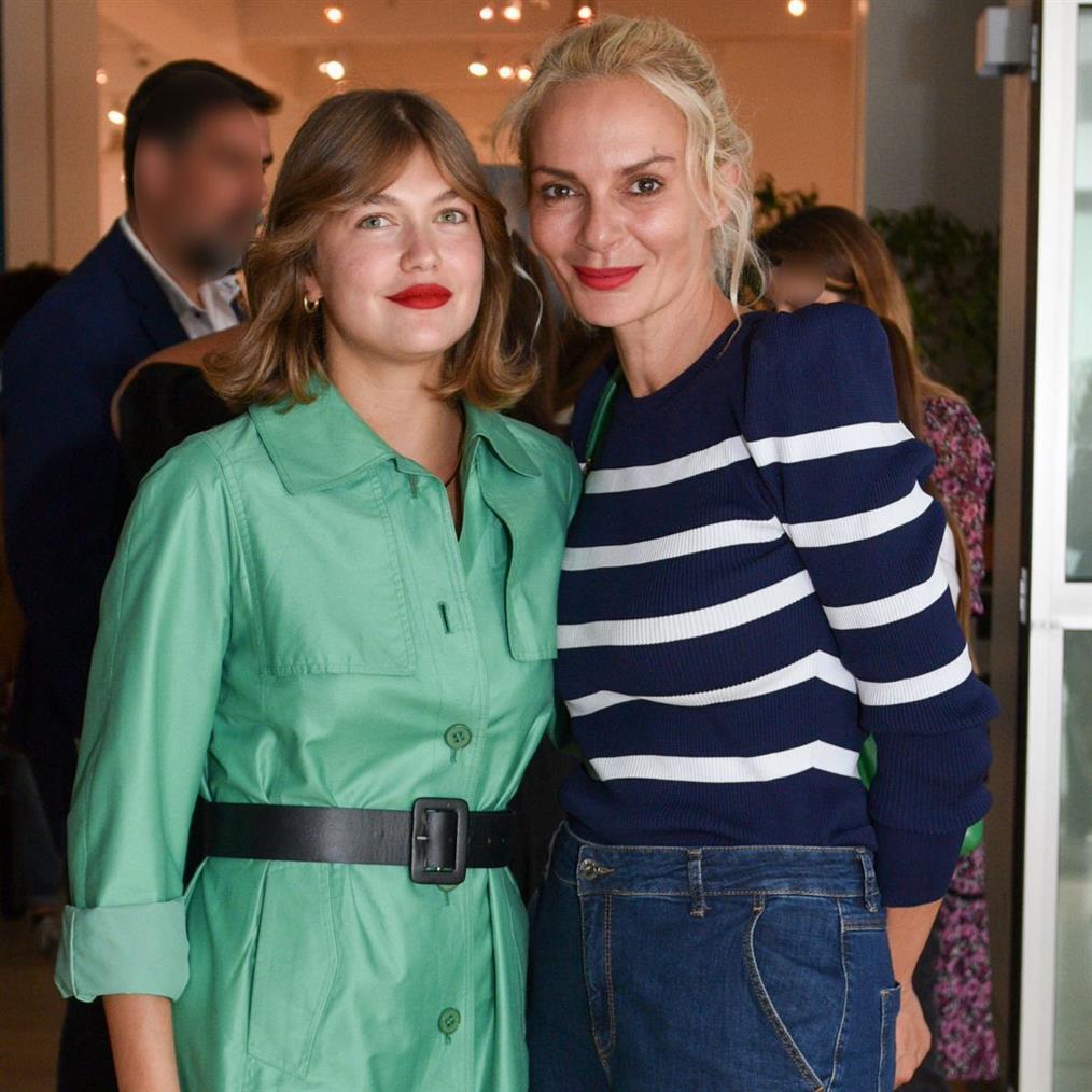 Έλενα Χριστοπούλου - Κλέλια Ανδριολάτου