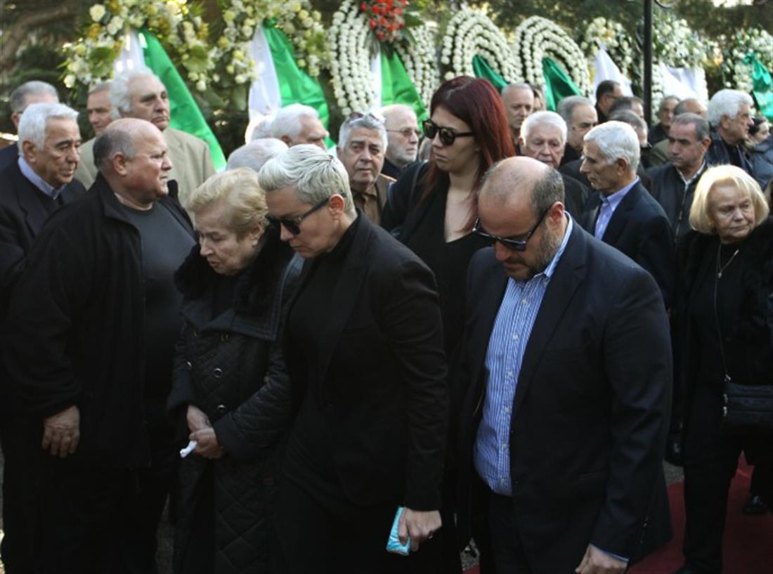 Κηδεία Τάκη Λουκανίδη