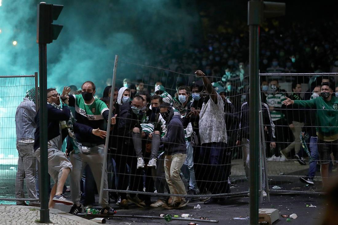 AP - Σπορτινγκ Λισαβόνας - πρωταθλήτρια Πορτογαλίας - φίλαθλοι