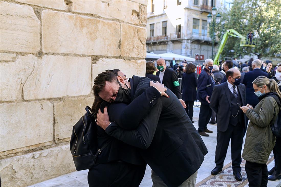 ΦΩΦΗ ΓΕΝΝΗΜΑΤΑ - ΚΗΔΕΙΑ - ΛΑΪΚΟ ΠΡΟΣΚΥΝΗΜΑ - ΠΑΡΕΚΛΗΣΣΙ ΜΗΤΡΟΠΟΛΗΣ ΑΘΗΝΩΝ