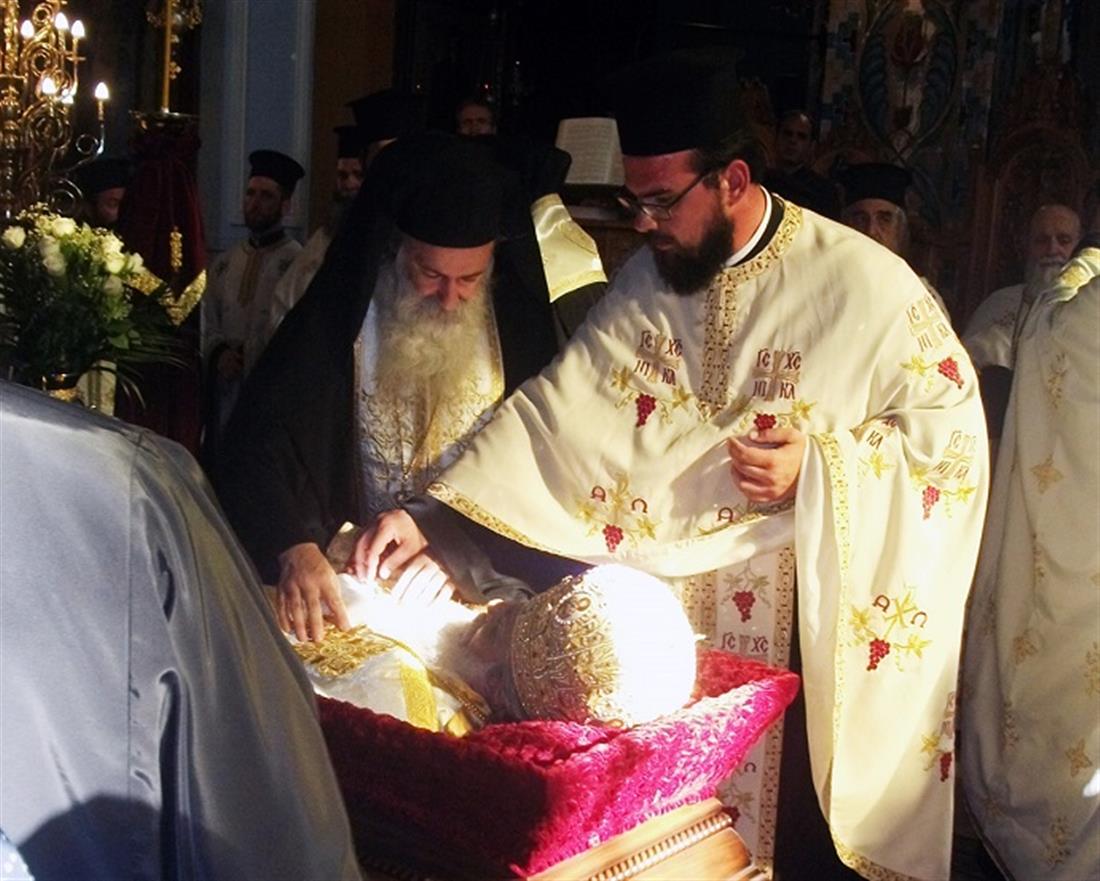 ΚΑΒΑΛΑ - ΜΗΤΡΟΠΟΛΙΤΗΣ ΠΡΟΚΟΠΙΟΣ - ΛΑΙΚΟ ΠΡΟΣΚΥΝΗΜΑ