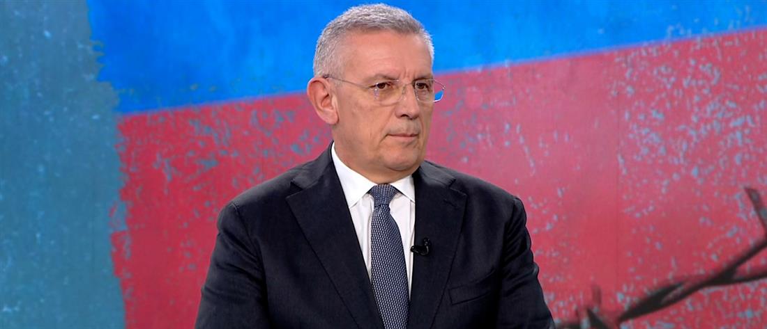 Κωνσταντίνος Φλώρος Κωνσταντίνος Φλώρος