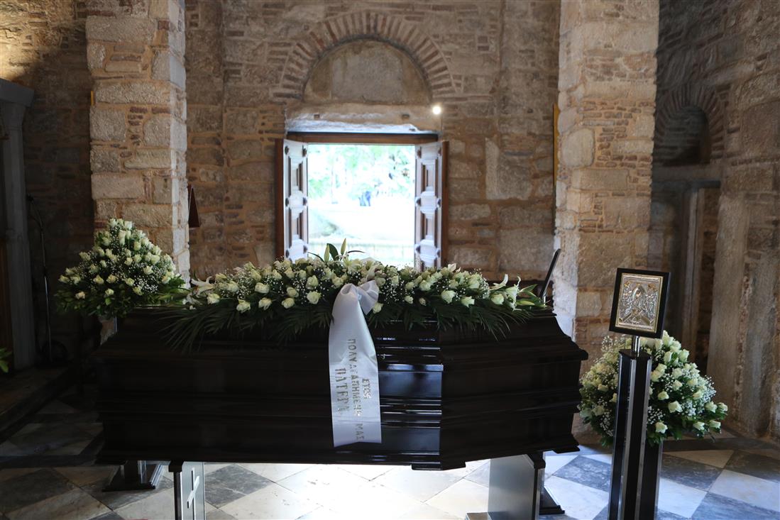 Πετρολουκας Πετρολουκας