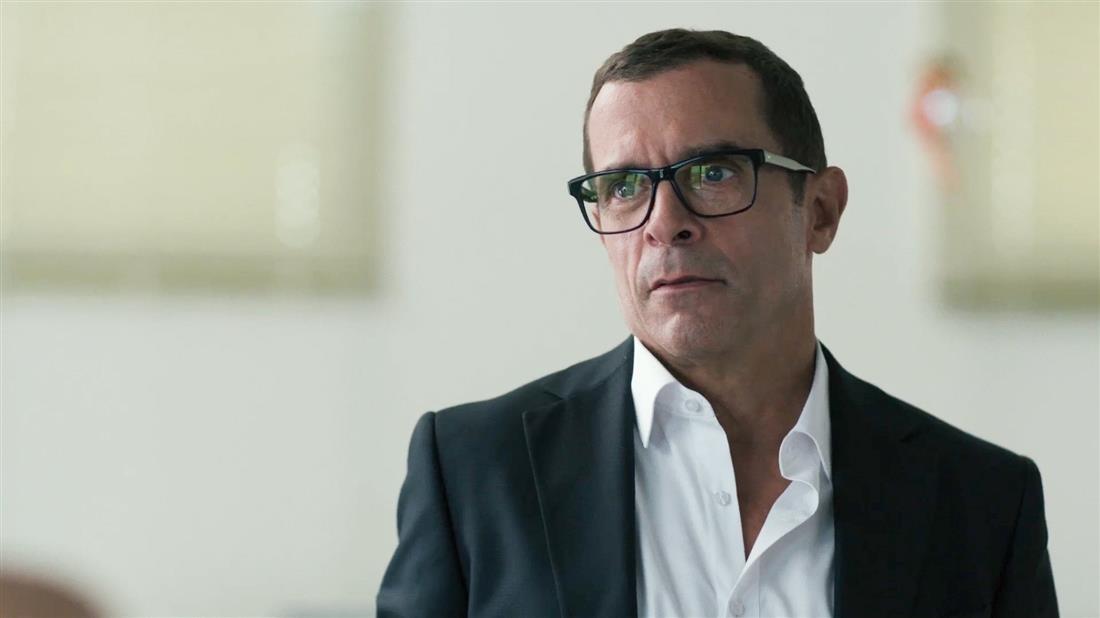 Δικάστης Δικάστης