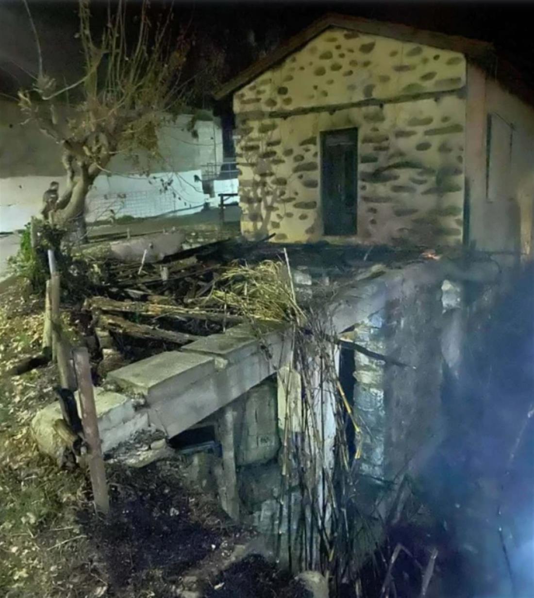 Φωτιά - Κίσσαμος