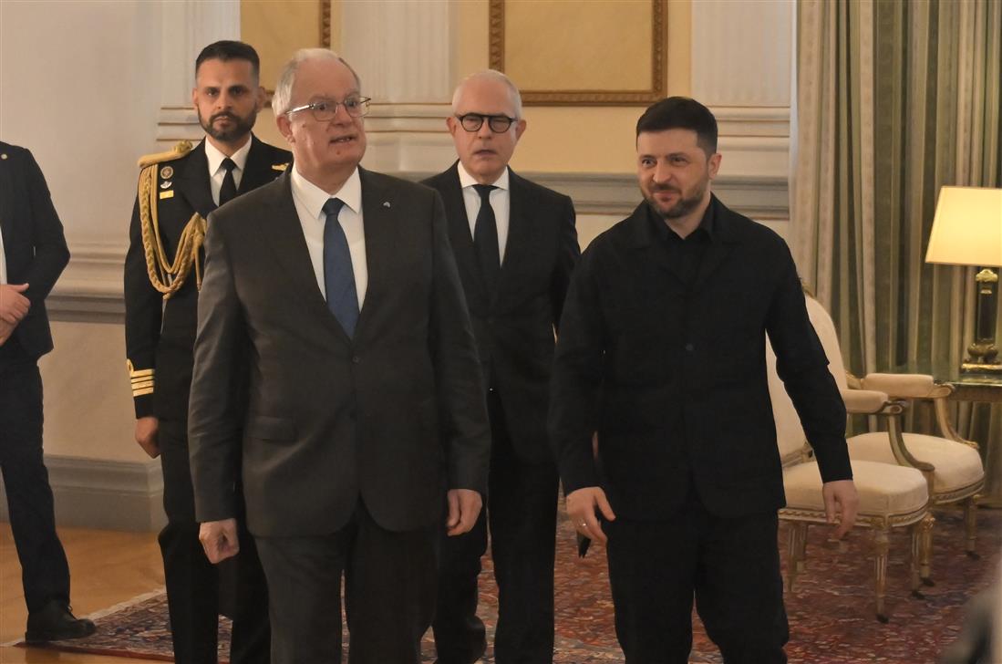 Βολοντίμιρ Ζελένσκι Κωνσταντίνος Τασούλας Βολοντίμιρ Ζελένσκι Κωνσταντίνος Τασούλας