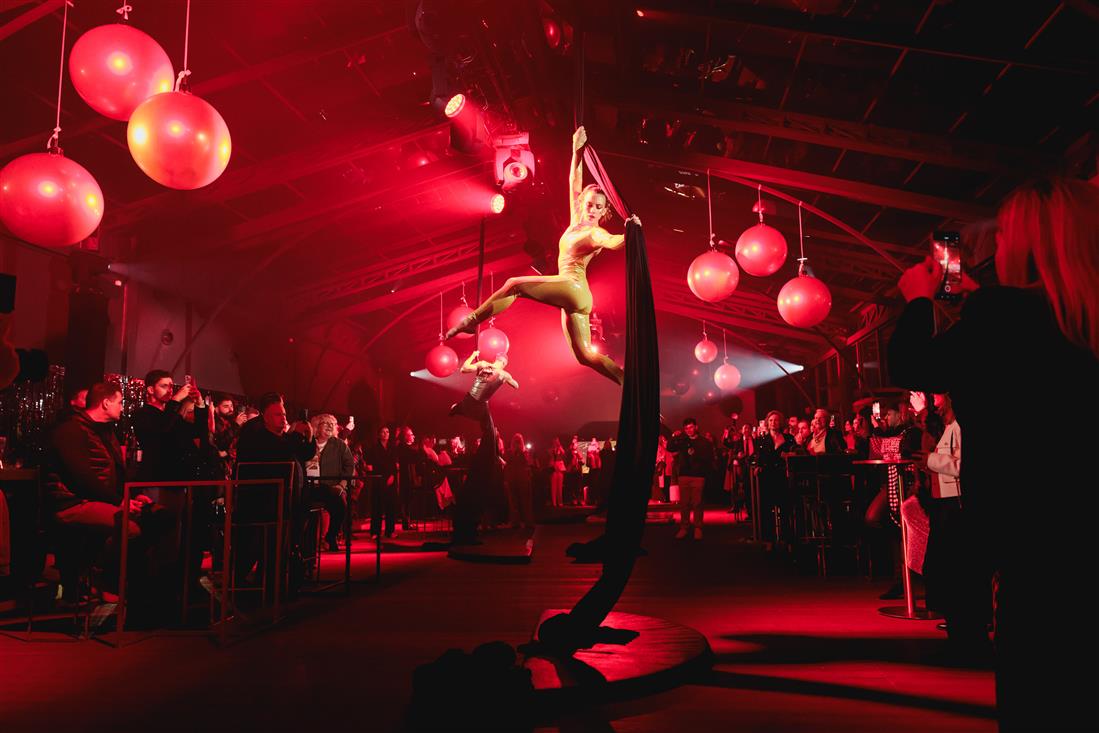 Ομιλιες Ομιλιες