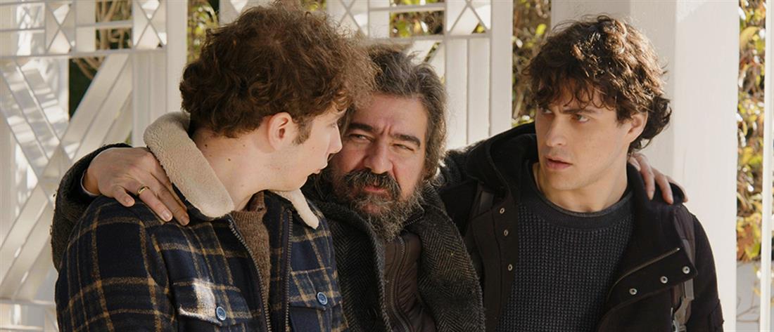 ΠΟΙΟΣ ΠΑΠΑΔΟΠΟΥΛΟΣ; - ΑΝΤ1 ΠΟΙΟΣ ΠΑΠΑΔΟΠΟΥΛΟΣ; - ΑΝΤ1