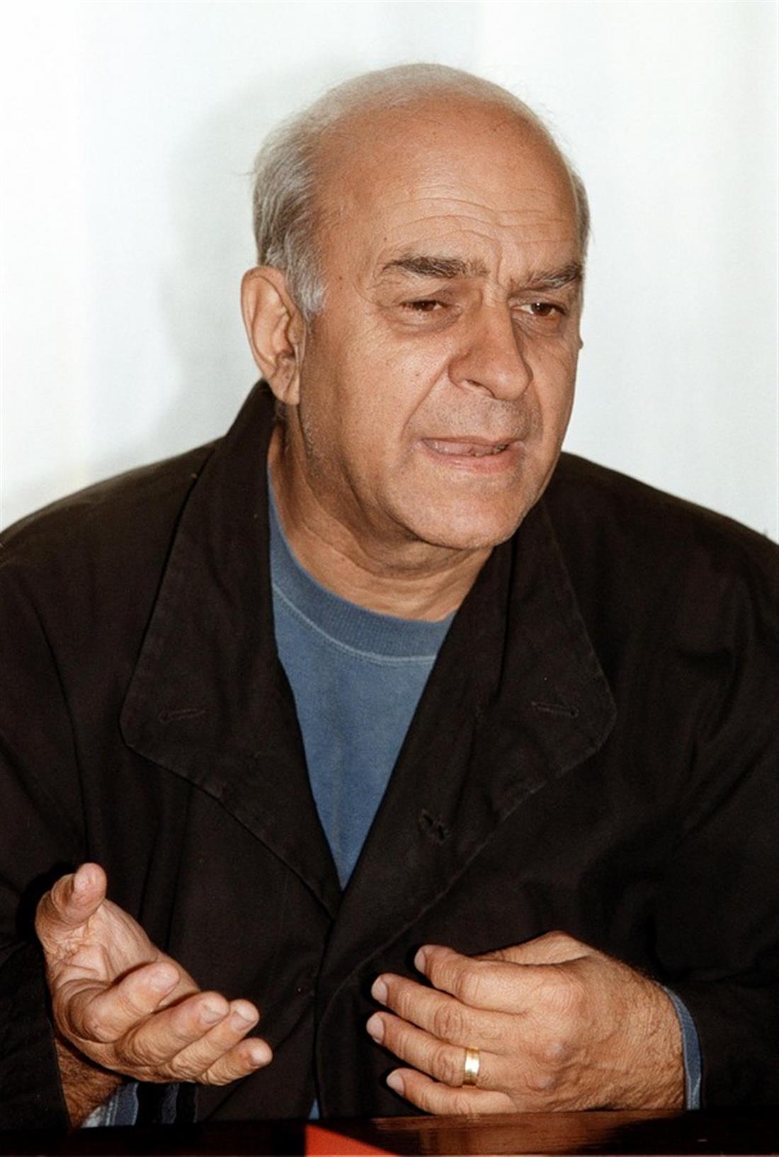 Αλέκος  Φιασιανός