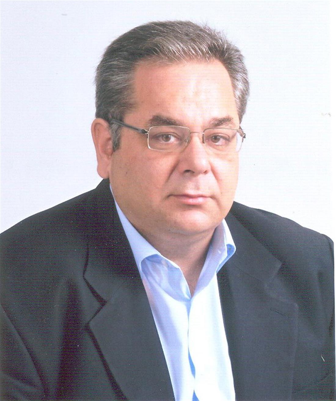 Λαμπρούλης Γιώργος - Λάρισα Λαμπρούλης Γιώργος - Λάρισα