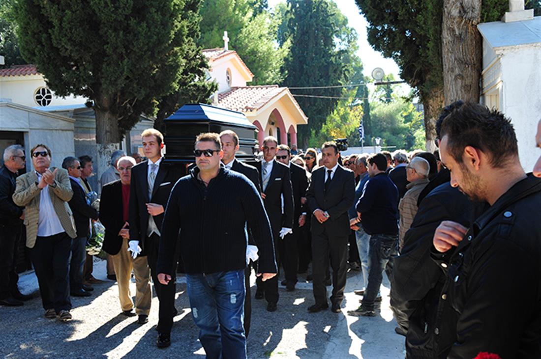 ΚΗΔΕΙΑ - ΚΩΣΤΑΣ ΤΣΑΚΩΝΑΣ - ΗΘΟΠΟΙΟΣ