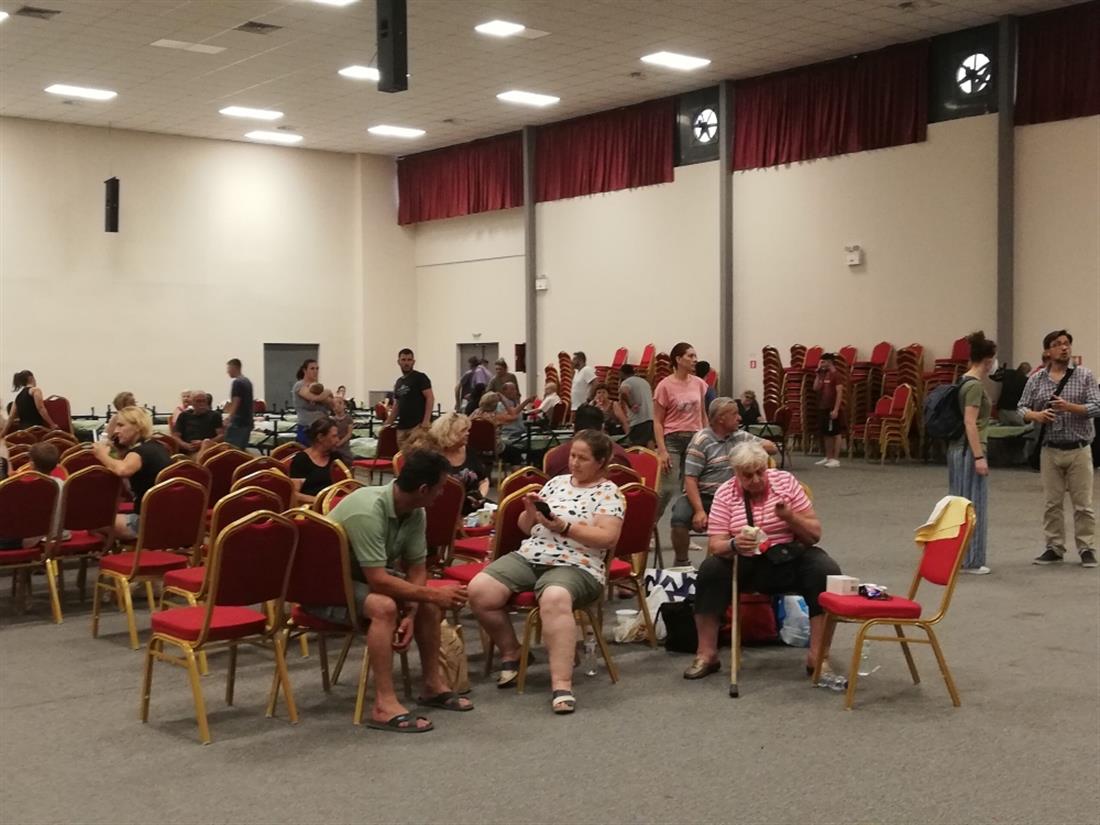 Νέα Αγχίαλος - Εκθεσιακό Κέντρο Βόλου