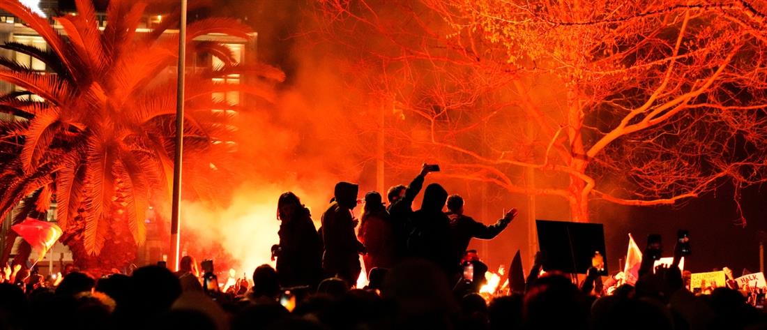 Διαδηλώσεις - Ιμάμογλου - Τουρκία Διαδηλώσεις - Ιμάμογλου - Τουρκία