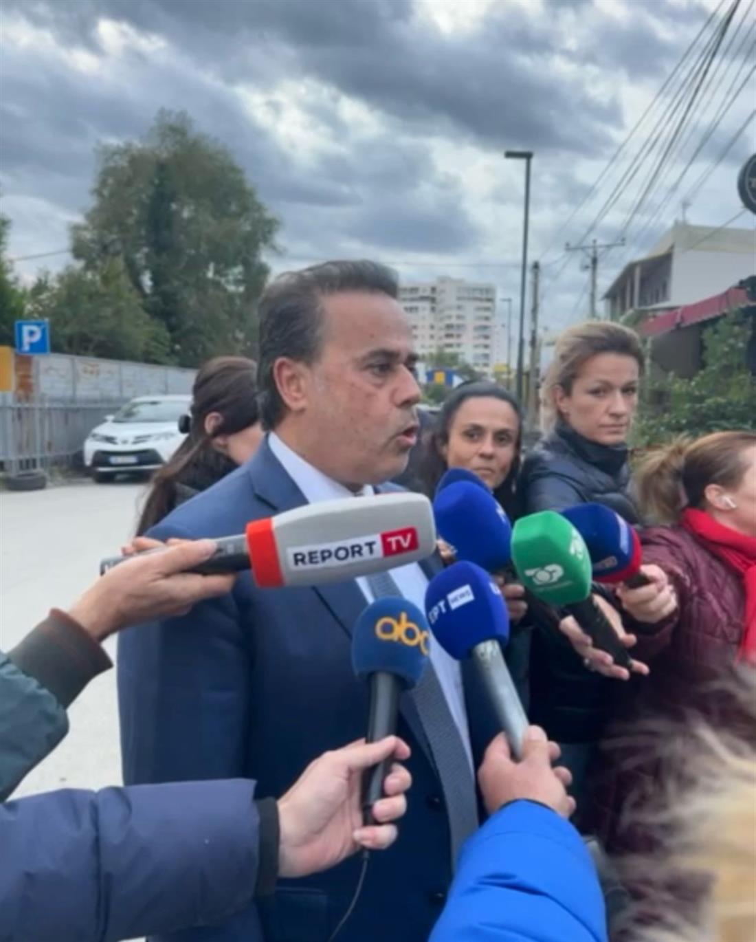 ΠΑΠΑΣΤΑΥΡΟΥ - ΑΛΒΑΝΙΑ ΠΑΠΑΣΤΑΥΡΟΥ - ΑΛΒΑΝΙΑ