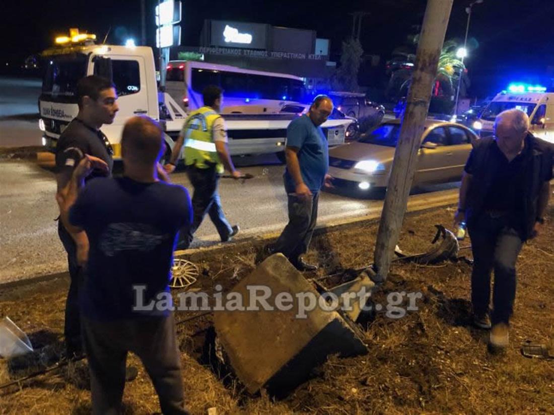 Λαμία - τροχαίο ατύχημα Λαμία - τροχαίο ατύχημα