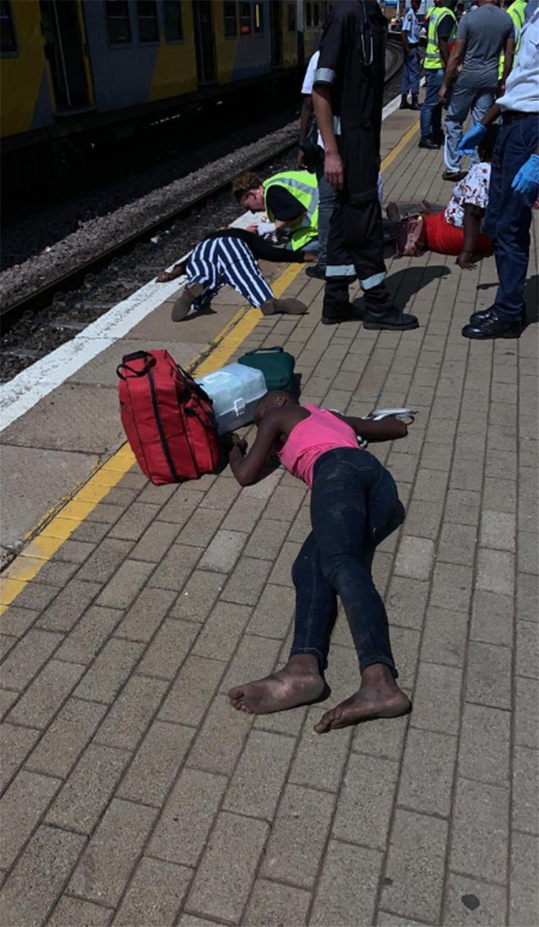 Σύγκρουση τρένων - Νότια Αφρική Σύγκρουση τρένων - Νότια Αφρική