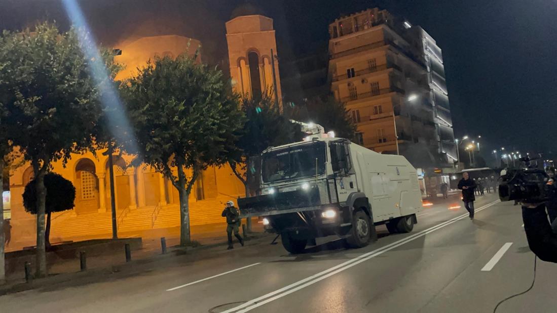 Πολυτεχνείο - Θεσσαλονίκη - επεισόδια