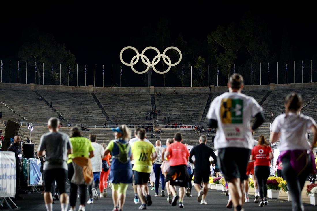 42ος Μαραθώνιος Αθήνας 42ος Μαραθώνιος Αθήνας