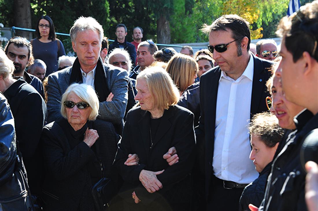 ΚΗΔΕΙΑ - ΚΩΣΤΑΣ ΤΣΑΚΩΝΑΣ - ΗΘΟΠΟΙΟΣ