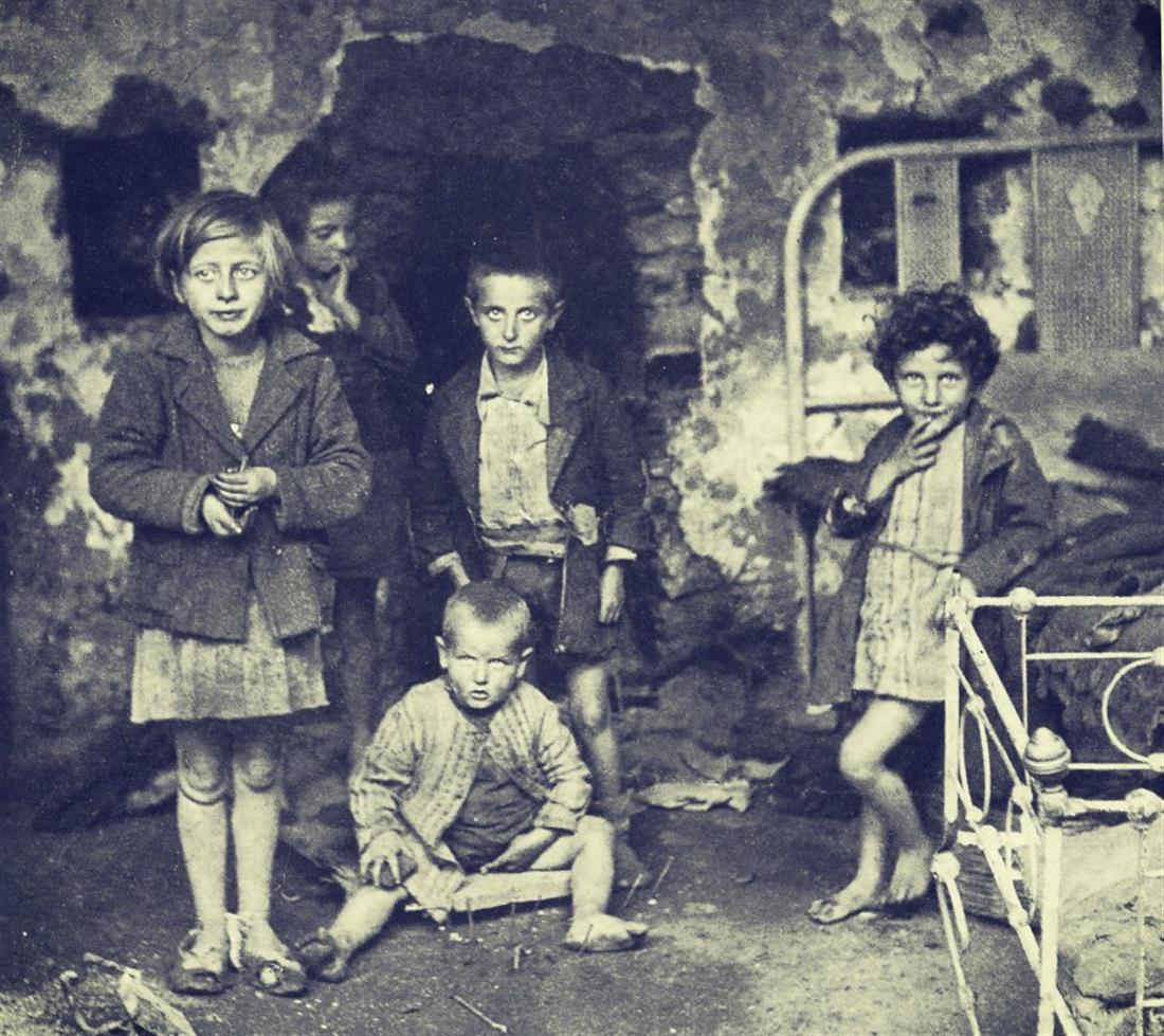 7 Νοέμβρη 1943 - Καρπενήσι - Γερμανοί φασίστες 7 Νοέμβρη 1943 - Καρπενήσι - Γερμανοί φασίστες