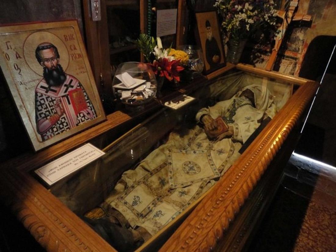 Μονή Αγάθωνος - Αγιος Βησσαρίων - σκήνωμα